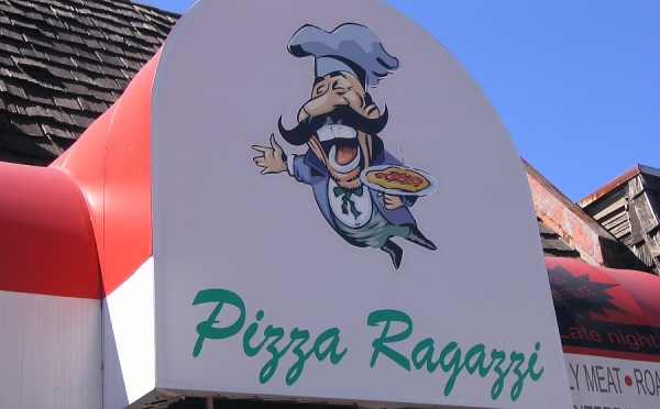 Pizza Ragazzi Logo